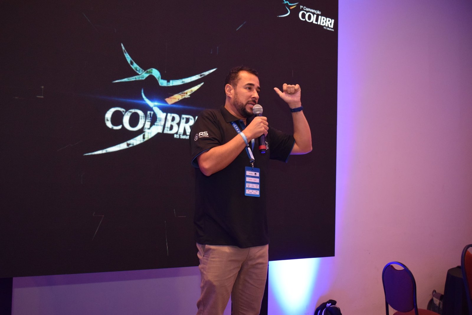 Colibri, de Rodrigo Soares, compra Qnow e Cannoli e lança parcelamento da conta no restaurante…
