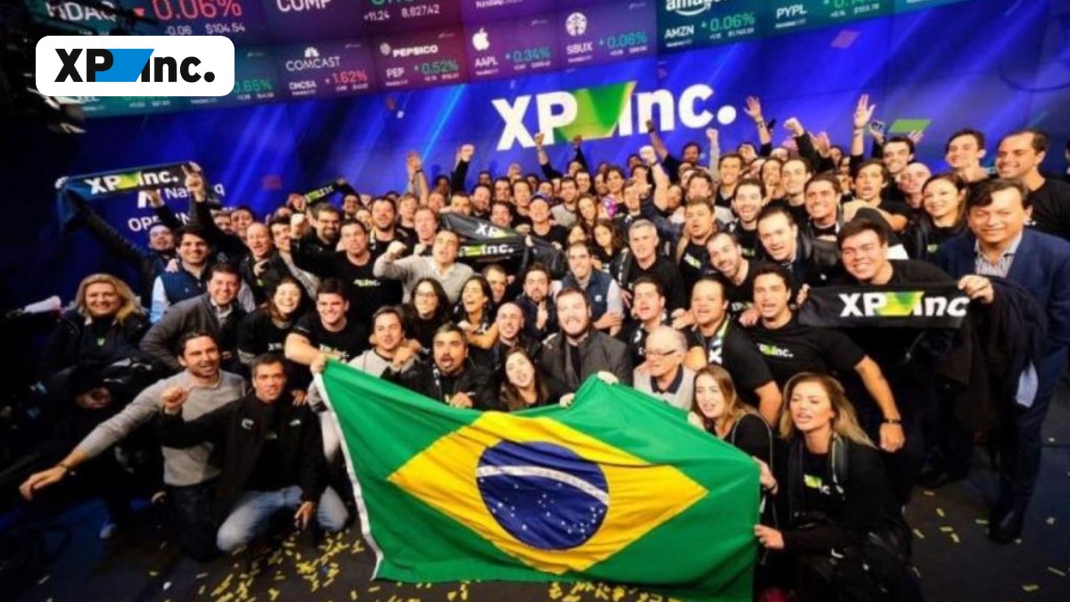 XP abre conta para menores de 18 anos, com Pix, cartão de débito e ações na B3